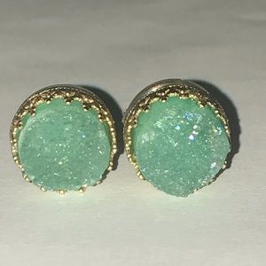 Fashion Gold green crystal stud earrings